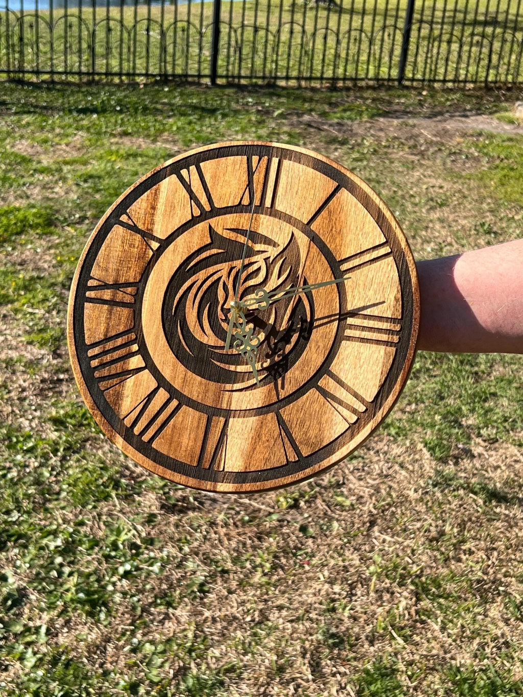 Acacia Wood Cat Clock: Engraved Abstract Feline Art - Dog Time Outlet