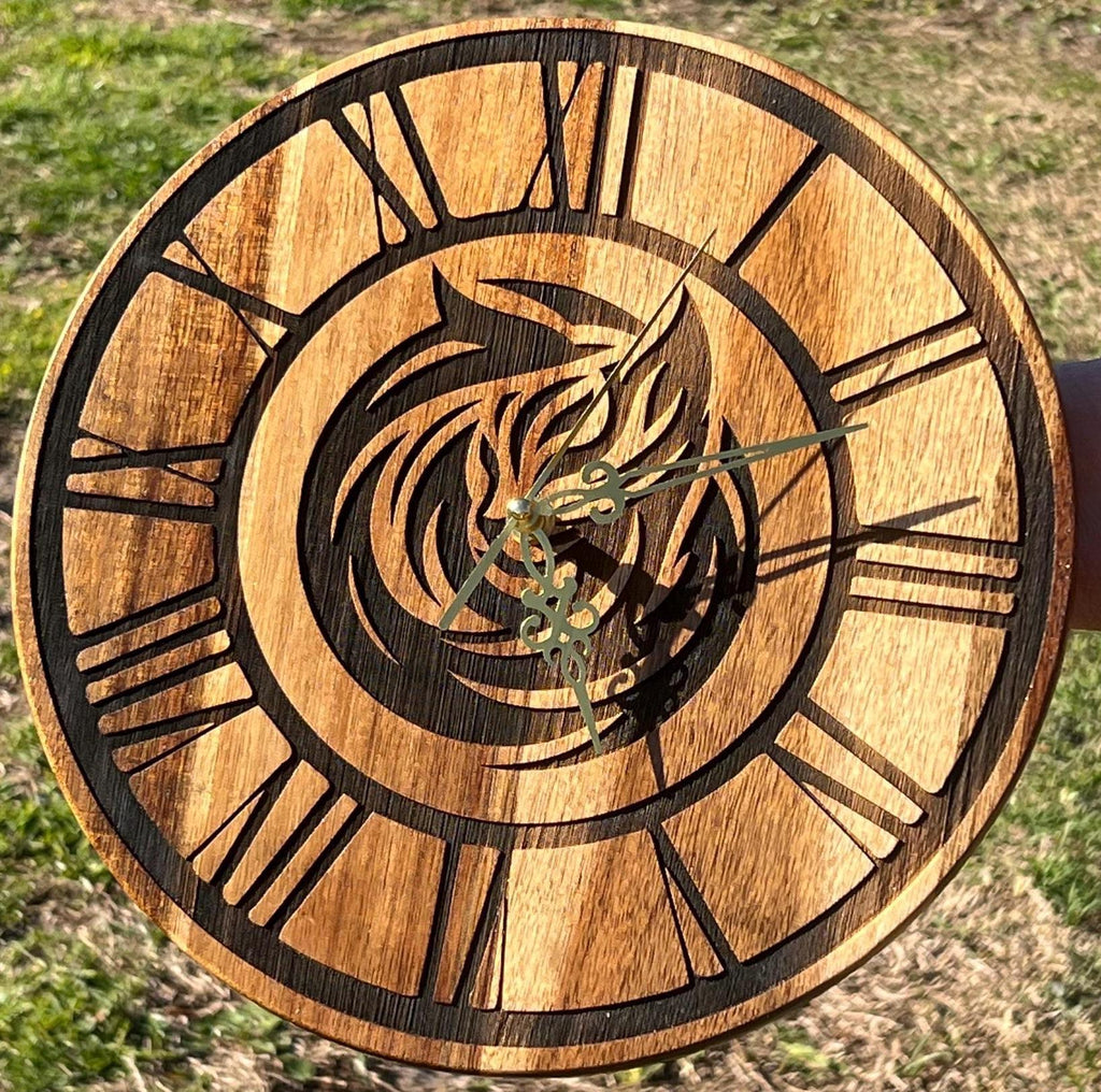 Acacia Wood Cat Clock: Engraved Abstract Feline Art - Dog Time Outlet