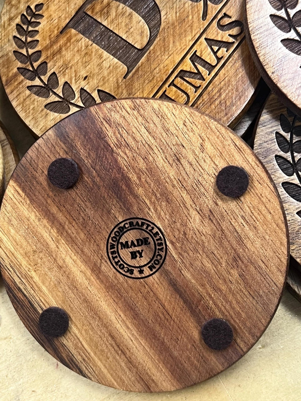 Coasters Round Wood Engraved - Dog Time Outlet