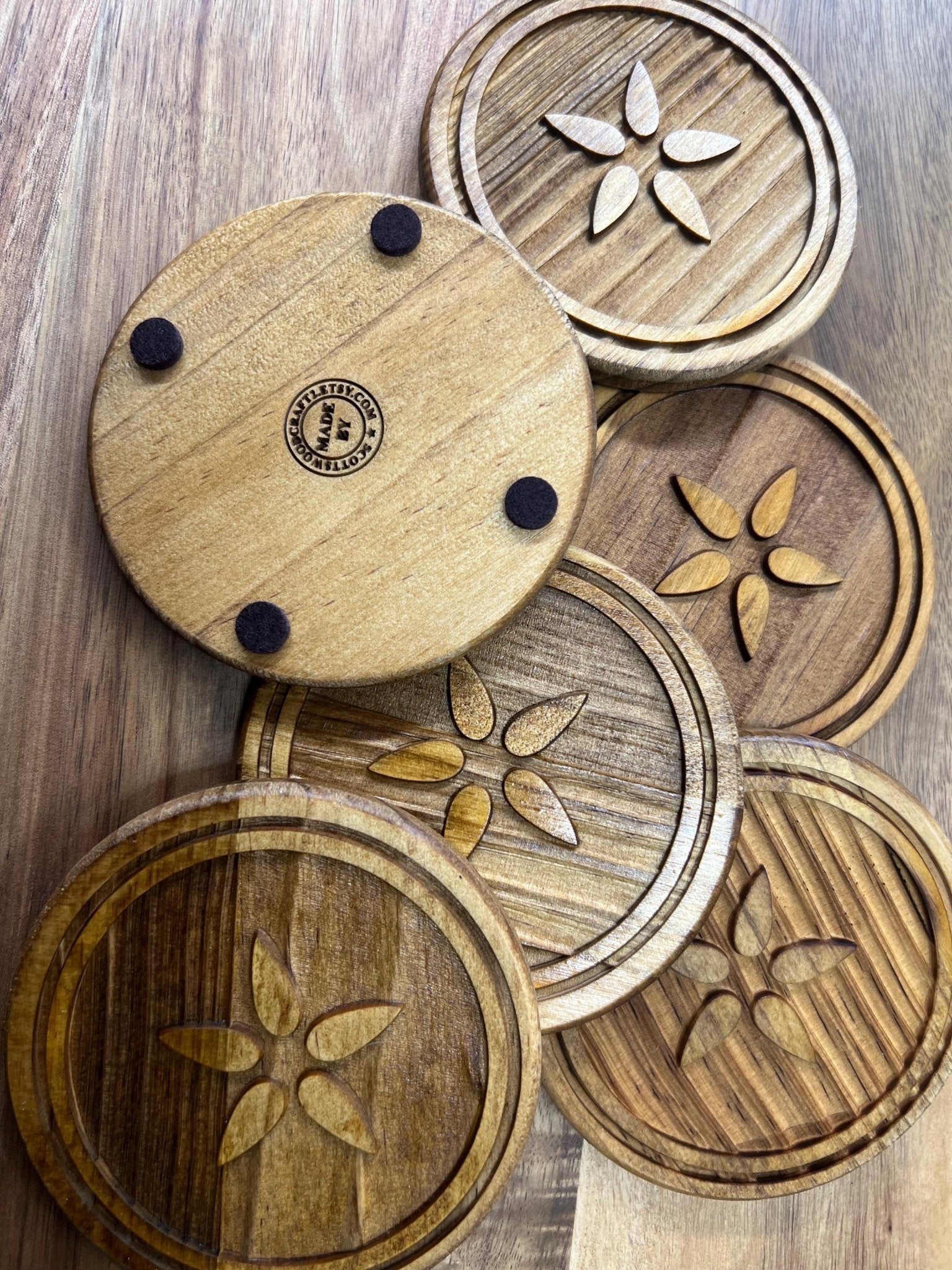 Coasters Round Wood Engraved - Dog Time Outlet