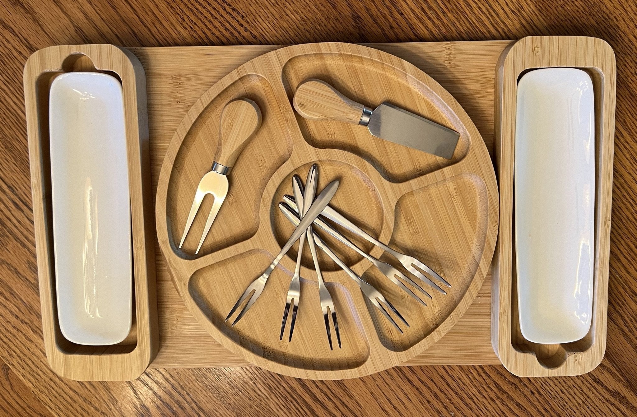 Custom Bamboo Charcuterie Board: Personalized Cheese Board Gift Set - Dog Time Outlet