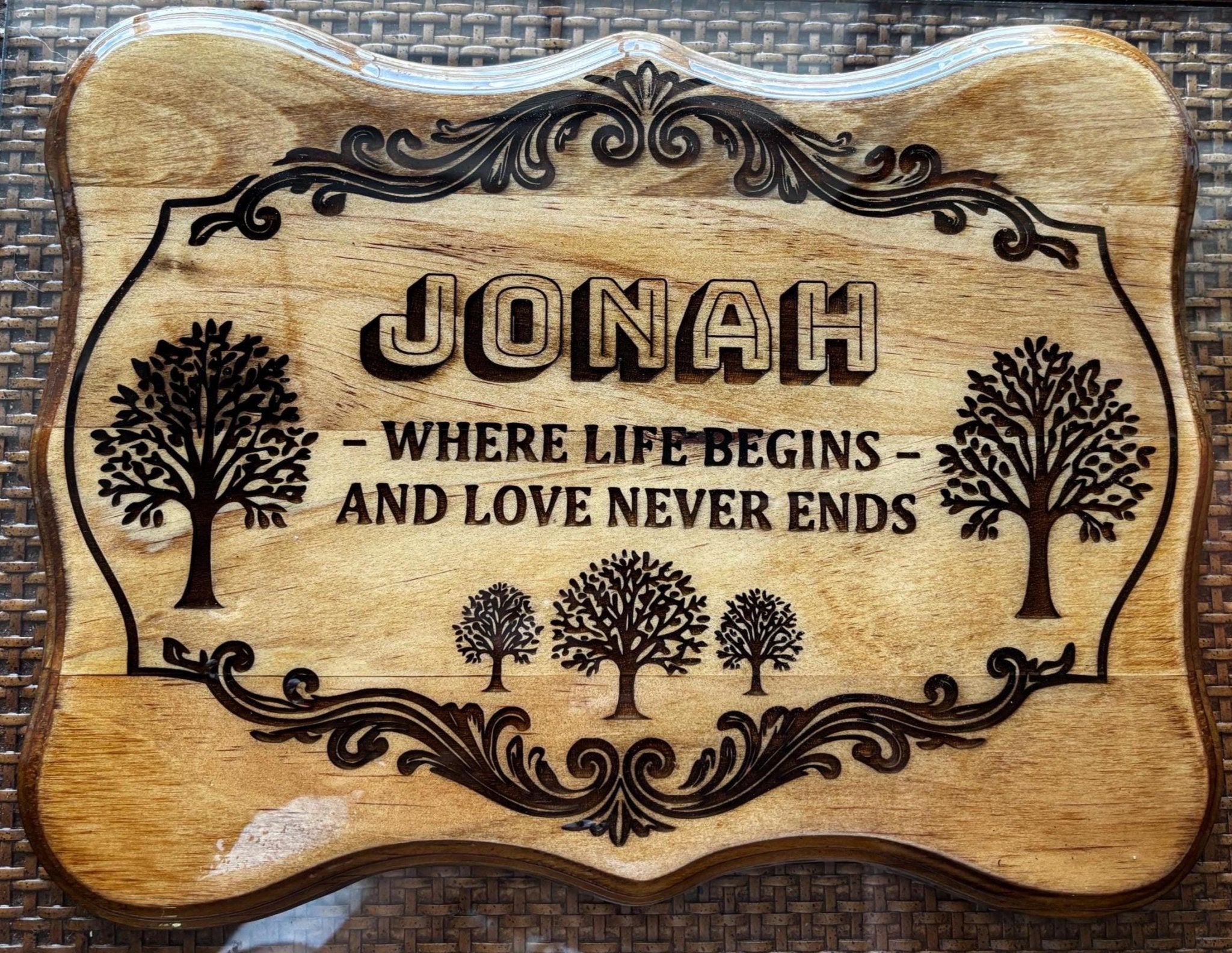 New Baby Plaque, engraved wood - Dog Time Outlet