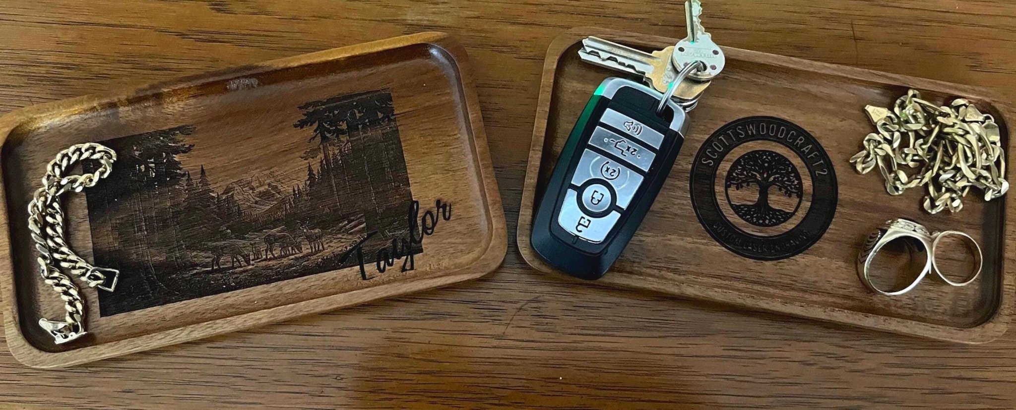 Organize Your Essentials with Artisan Elegance – The Arcadia Wood Mini Valet - Dog Time Outlet